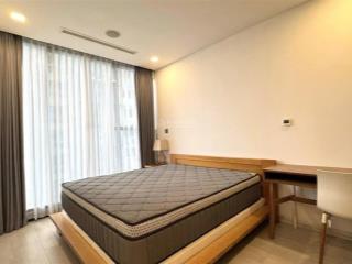 Cho thuê căn hộ vhgr 1pn full nội thất