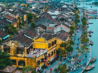 Lô đất vàng gần 2000m2 mặt tiền cửa đại  view trực diện sông  cách hội an 2km