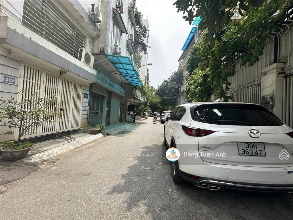 Bán nhà 63m2 tại mỗ lao dân xây 3 tầng mt 5m, phù hợp mua xây ccmn