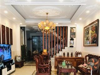 Bán gấp nhà riêng ngay nguyễn thị thập  ngang 6m  93m2  19 tỷ