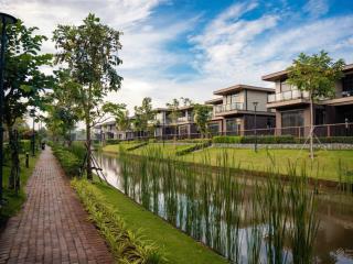 Biệt thự kênh đào 468m² giá hời nhất khu compound waterpoint giá chỉ 41,7 triệu/m2