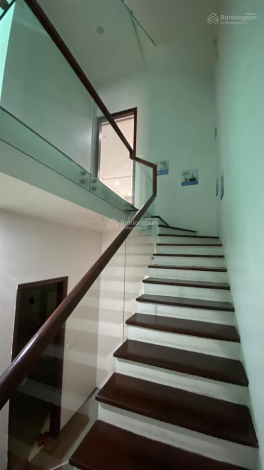 Siêu phẩm kinh doanh, vỉa hè rộng, phố trung kính, 100m2x5t, mt 4.5m. chỉ hơn 37 tỷ