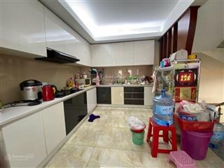 Nhà đẹp p3, tân bình gần chợ phạm văn haisát mt đường56m2(4,4x13m)5tầngnhỉnh 7tỷ.