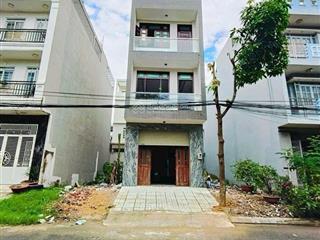 Bán nhà 4 tầng dt 4x16m, giá 7.xx tỷ tại hồ ngọc lãm, bình tân, hcm
