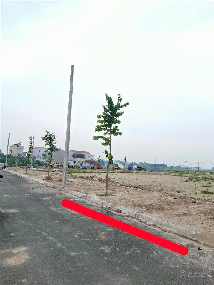 Đất nền, đẹp, pháp lý an toàn, gần tiện ích. dân cư sầm uất