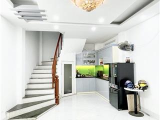 Bán nhà phố triều khúc, 30m2 6tầng, mặt tiền 5m, ngõ nông vài bước ra ô tô, 6.25tỷ có thương lượng.