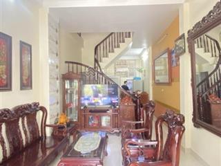 Bán nhà cầu bươu  thanh liệt, 45m2 5 tầng nở hậu, ô tô đỗ cửa, dân xây còn rất đẹp, 7.85tỷ (ctl)