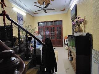 Bán nhà mặt ngõ kim giang 46m2 4tầng mt4m, 11.2tỷ, ô tô đỗ cửa, ngõ thông kd, lô góc thoáng sáng.