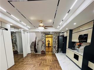 Trần duy hưng nhà mới chủ tự xây6tthang máy