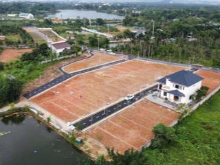 Chính chủ bán 100m full thổ cư tại phú cát hoà lạc ,mt 5 m view hồ đường to thông thoáng