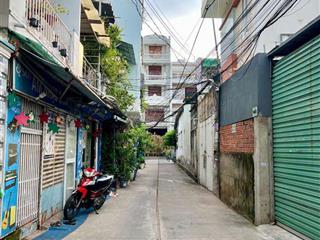 Bán nhà riêng tại tỉnh lộ 10, 6,8 tỷ, 57m2, 4pn, 4wc, chính chủ, giá tốt