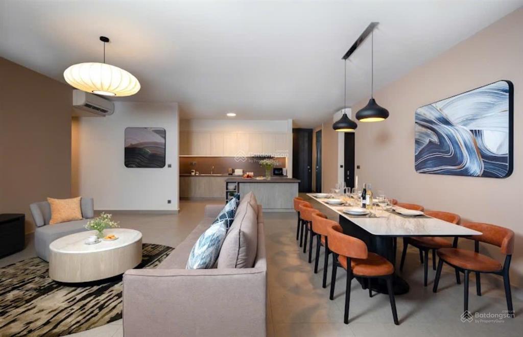 Chính chủ gửi bán 5pn 219m2 layout đẹp nhất feliz en vista 31tỷ.  e vân 0937 360 ***