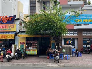 Bán nhà mt phan xích long ,p.3,q.phú nhuận dt5m x 26m cn135m2 kc4 tầng hđt75tr/thgiá 35 tỷ