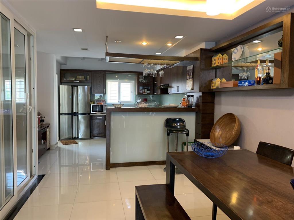 Bán nhà mặt phố hưng gia 3, pmhq7, tphcm. nhà 1 trệt, 1lửng, 3 lầu. giá chỉ 32tỷ.  0981 934 ***