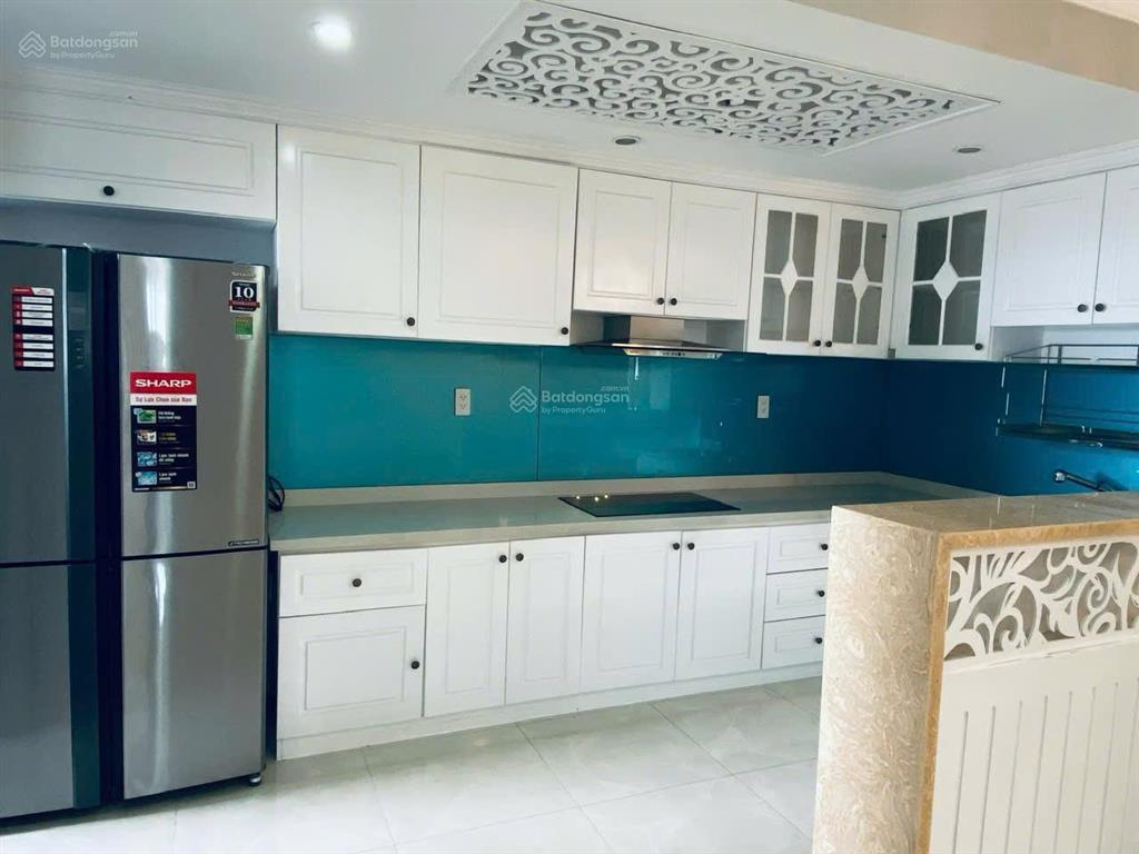 Bán cc (3pn, 2wc, 135m2) tại happy valleypmh, q7hcm. có ô xe kèm. giá chỉ 12,5 tỷ.  0981 934 ***