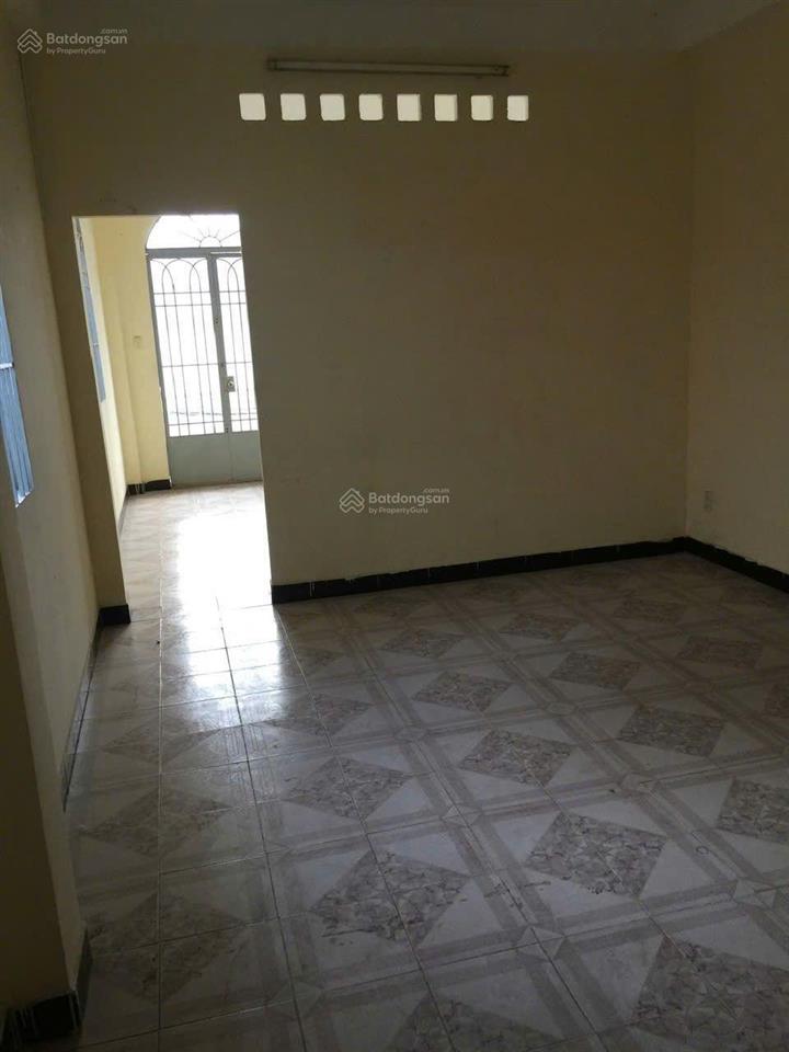 Nhà 3 tầng đường trường chinh gần sân bay tân sơn nhất, căn góc giá chỉ 9,5 tỷ, tl