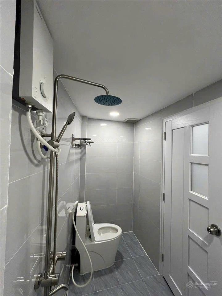 Bán nhanh nhà phố 2 tầng mới xây. ngày ngã tư phú nhuận, gía chỉ 4,35 tỷ