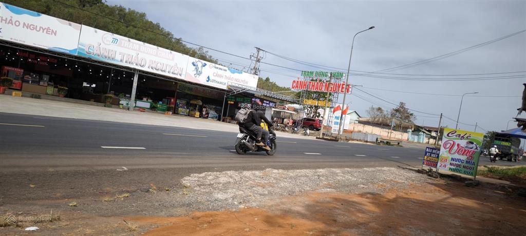 Siêu hiếm  đất mặt tiền 45m * 171m, đối diện trạm dừng, quốc lộ 20, định quán, đồng nai