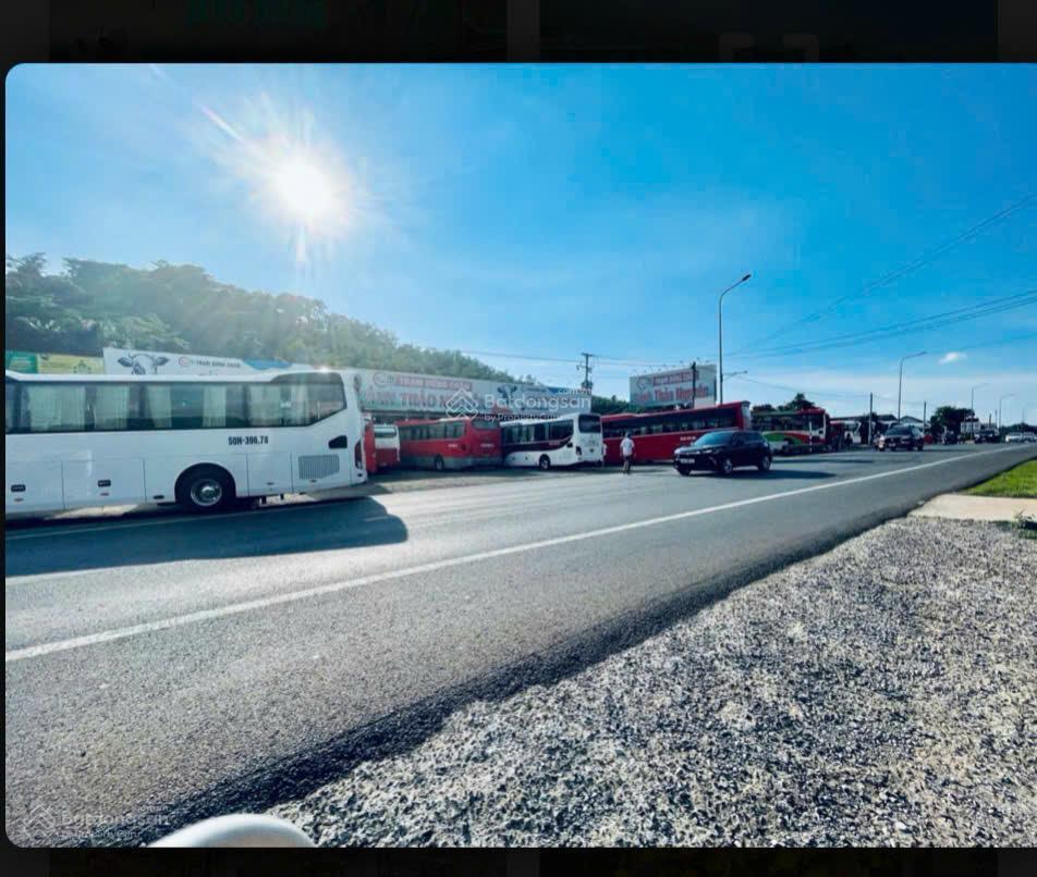 Siêu hiếm  đất mặt tiền 45m * 171m, đối diện trạm dừng, quốc lộ 20, định quán, đồng nai