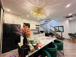 Bán căn hộ duplex cao cấp nguyễn xiển, vị trí đắc địa 155m2, giá 9.5 tỷ.