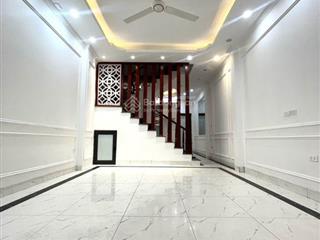 Siêu phẩm phố thái hà  ô tô đỗ cửa  diện tích 41m2  4 tầng  mặt tiền 4.5m  giá 14.3 tỷ