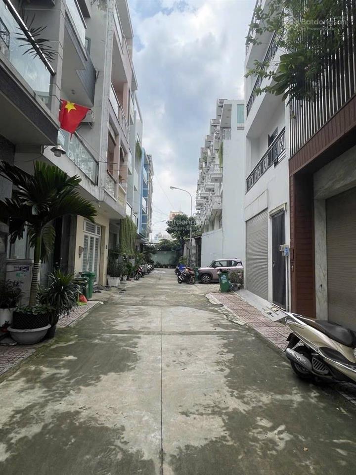 Chủ cần bán gấp nhà 3 tầng ngay aeon mall tân phú  90m  hxh  chỉ 8.999 tỷ  tl