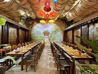 Cho thuê nhà đẹp nhất phố trần đại nghĩa, 70m2x4t, mt 5m, ngay ngã tư, gần các trường đại học