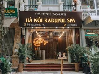 Cho thuê nhà mặt phố hàng hòm, dt 120m, mt 4m, gần ngay ngã tư cực đông khách du lịch qua lại