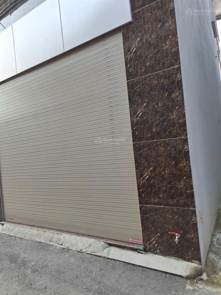 Nhà dân xây/ 42.5m2/5 tầng/6.1 tỷ nhà mới,đẹp, lô góc, ô tô đỗ cửa,ngõ thông, tt yên viên,hà nội