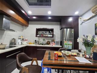 Bán nhà giang biên, long biên, hà nội  nhà dân xây 57m2, full nội thất, giá 5.7 tỷ, thoáng mát