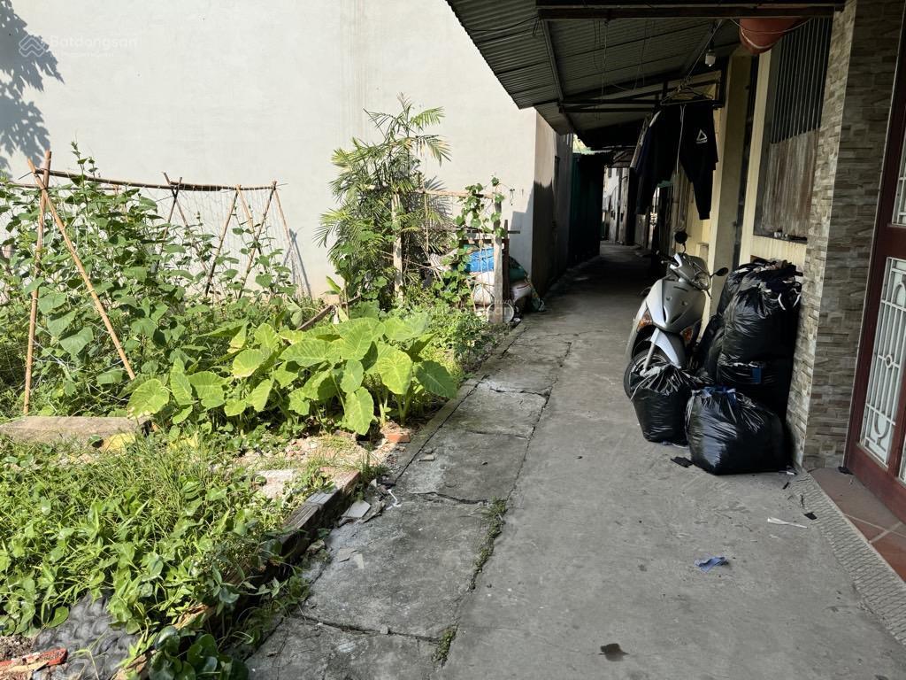 Đất đẹp 108m2/10.5 tỷ 2 thoáng ô tô tránh view sân nhà văn hóa hà huy tập, phù đổng mới