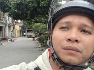 Bán đất tặng nhà c4,khu giãn dân yên viên, sát khu tđc mới,đường 40m, 120m2/14.1 tỷ,thoáng,sạch,đẹp