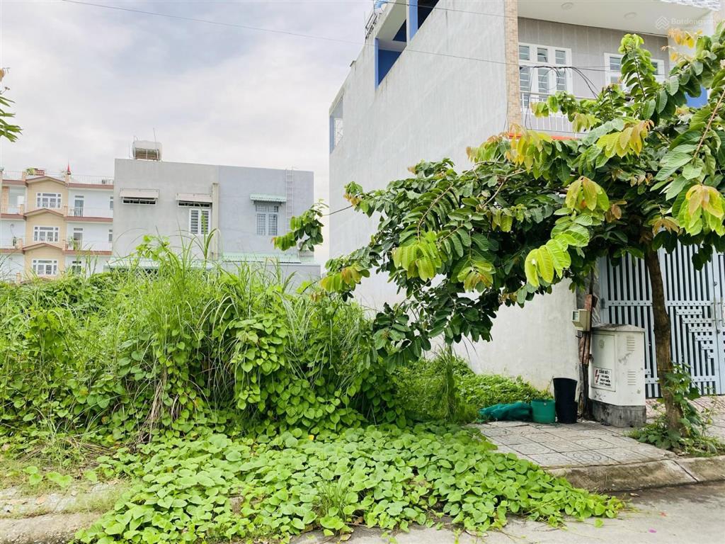 Thanh lý lô đất 100m2 5x20m, ngay bx miền đông mới tp thủ đức, giá 4,2 tỷ bao thuế phí, có sổ sẵn