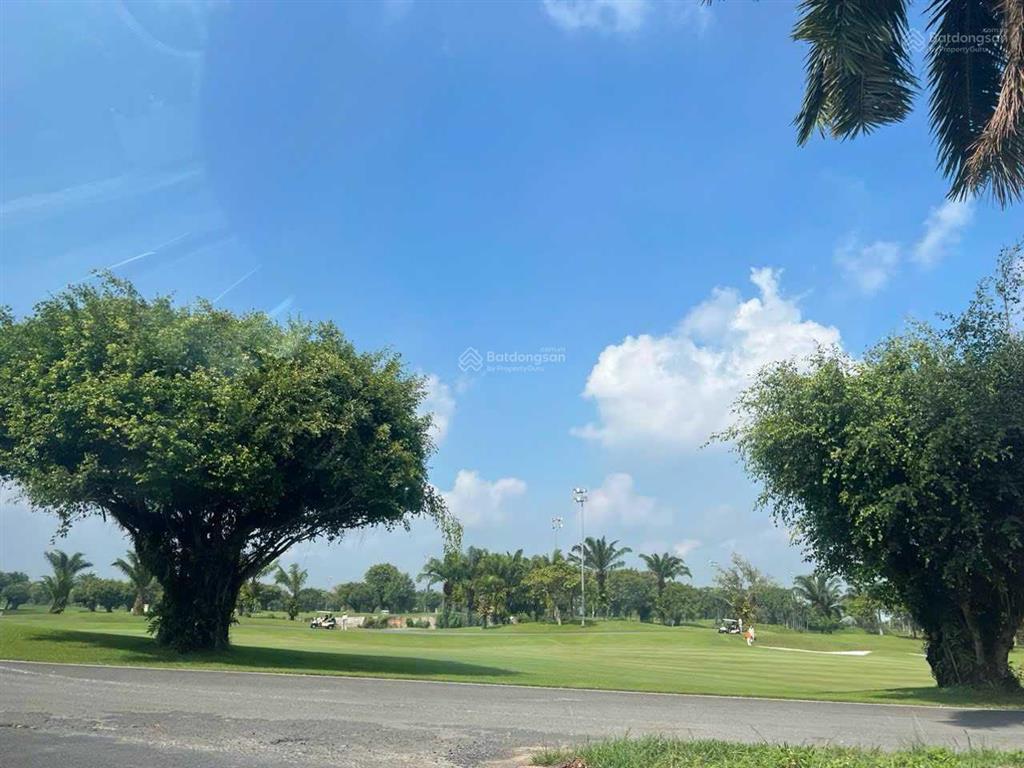 Nền biệt thự khu hưng vượng view sân golf dt 800m2 giá chỉ 15 triệu/m2 bao hết thuế phí