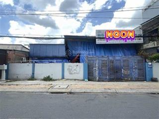 Bán nhà xưởng hóc môn 20 x 45m (1265/1000m2 thổ cư) 2mt đường nhựa