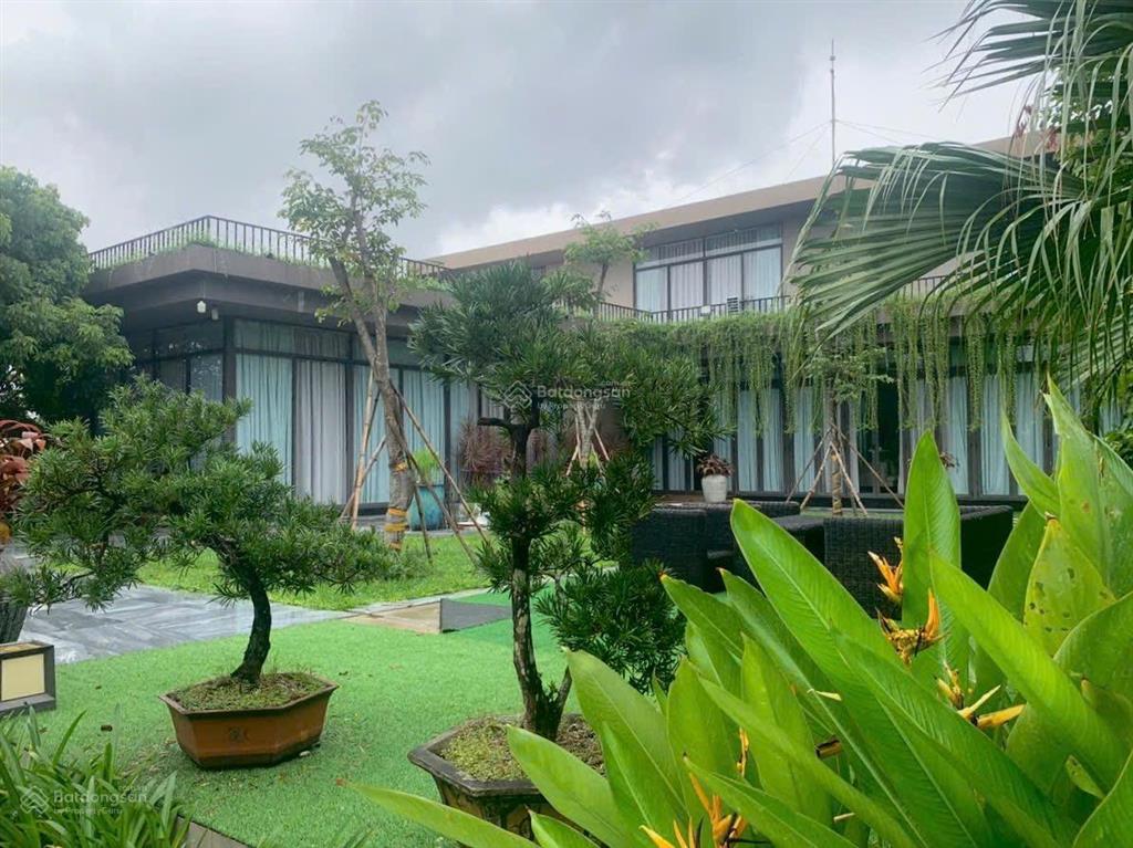 Chủ mong muốn bán nhanh căn đất mặt tiền 10,5m trần thủ độ đường 10,5m với dt 94m2