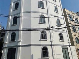 Bán căn hộ dịch vụ 15 phòng ngủ full nội thất, thang máy pccc chuẩn đầy đủ. dòng tiền cao