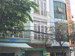 Bán nhà mặt tiền ngay ngã 4 cổng 2 sân bay biên hòa. giá giảm mạnh còn 5 tỷ 500 triệu(thương lượng)