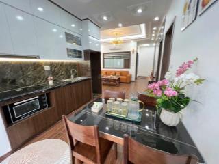 Cần bán gấp căn hộ chung cư 90m2  2pn  2vs tòa nhà vimeco nguyễn chánh.  0944 928 ***