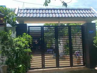 Bán gấp nhà sau chợ trung an  mỹ tho. diên tích đất 200m2 , ngang 10 dài 20m, lô góc 2 mặt tiền.