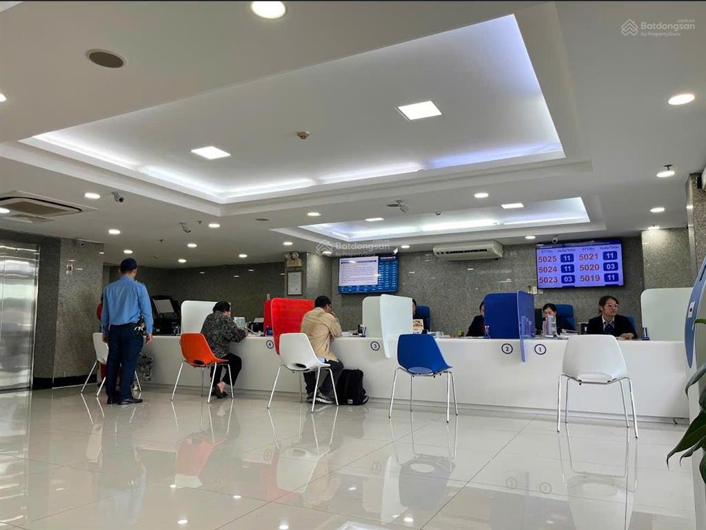 Khan hiếm! tòa nhà góc 2mt trần hưng đạo, q1, 9mx30m, hầm 7 tầng, hợp đồng thuê 300tr/tháng