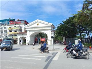 Liền kề kđt đô nghĩa, hà đông, 100m, 5 tầng, hơn 20 tỷ, ở, thang máy, văn phòng, kinh doanh.