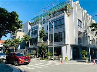 Bán liền kề green diamond giá 9 tỷ, 90m2, sổ cầm tay. xây 4 tầng 1 tum  0941 442 ***