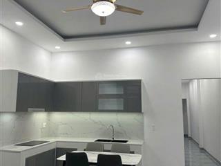 Nhà đẹp trung tâm tphcm giá ngộp 1t8/100m2, sổ riêng, p. phú mỹ, cách đồng cây viết khoảng 100m.