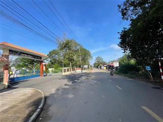 Bán đất mặt tiền dh 32m diện tích 308m2/550tr có 100m thổ cư dân đông, ngay tthc huyện sát kcn