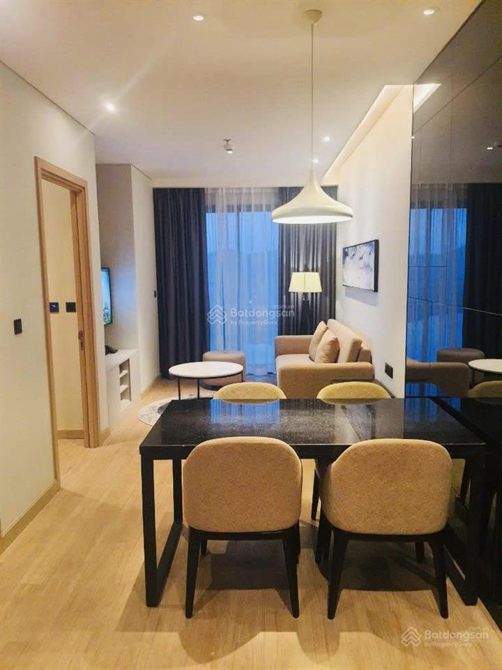 Chính chủ bán căn 1 ngủ 57m2 citadines, giá 2,x tỷ, full nt 5 sao, view vịnh di sản