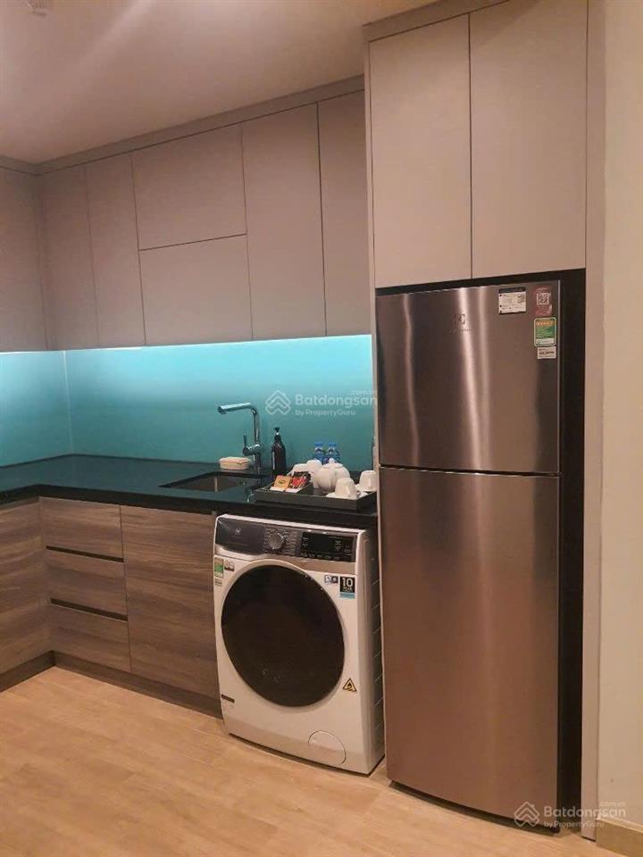 Chính chủ bán căn 1 ngủ 57m2 citadines, giá 2,x tỷ, full nt 5 sao, view vịnh di sản