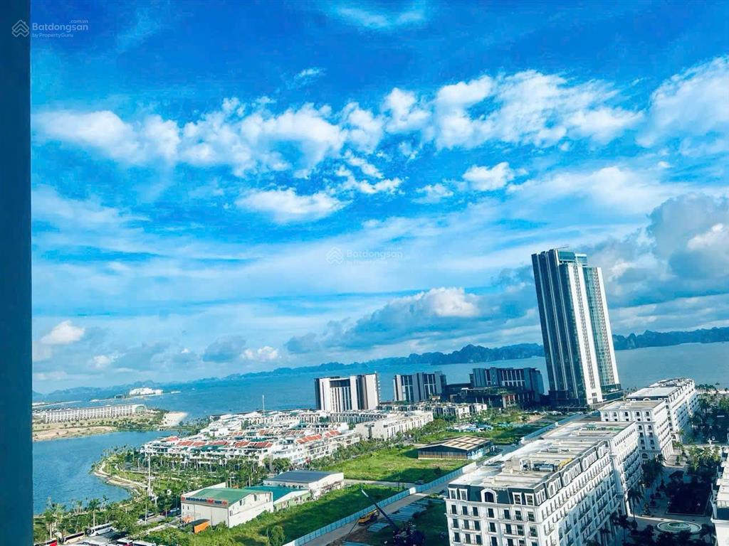 Hot  e n.a có căn 2 ngủ 70m2 view trực diện vịnh  icon 40  nhận nhà ngay  full nội thất