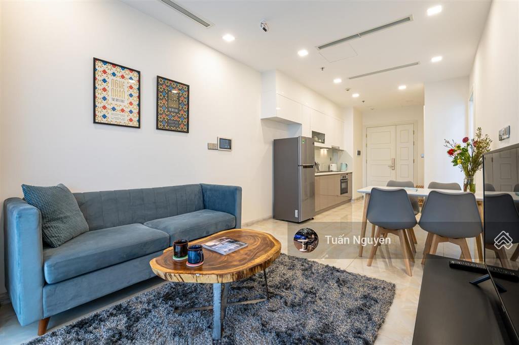 Cho thuê căn 1pn full nội thất sang  xịn  mịn chỉ 20tr/th tại vinhomes golden river  0903 147 ***