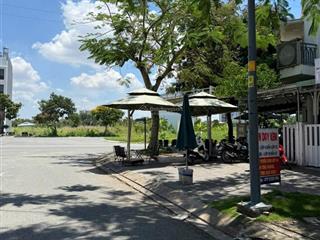 Bán nền đất kdc phong phú 4, 100m2, giá chỉ còn 5,5 tỷ, gần trường học, siêu thị